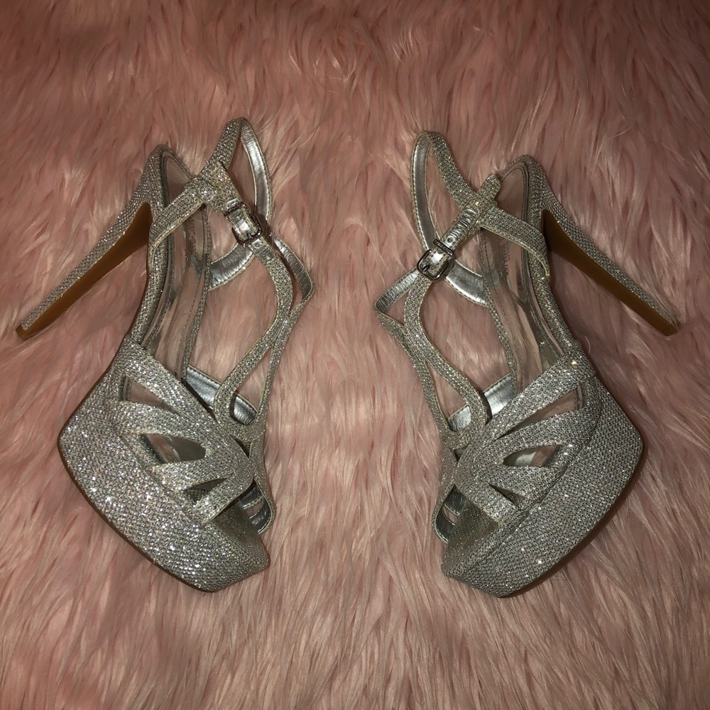 Gianni Bini Platinum Collection Silver Stilettos